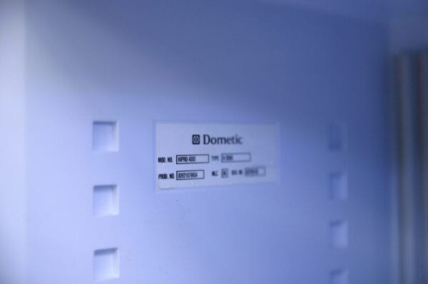 Dometic Hipro 4000 -minibaari - Image 4